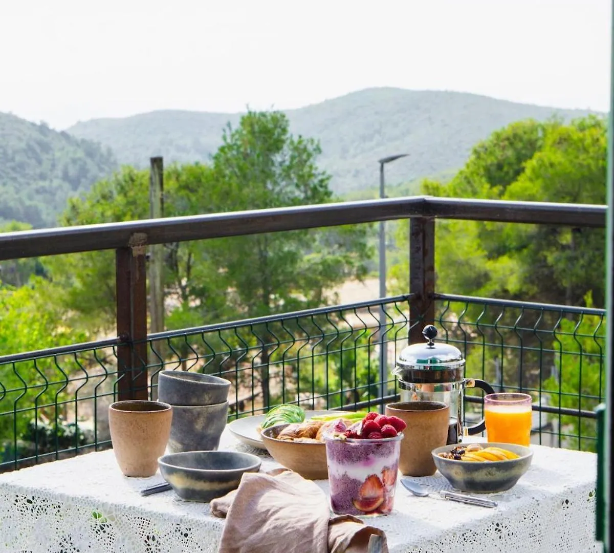 Huset Pa Toppen Canyelles  Spain