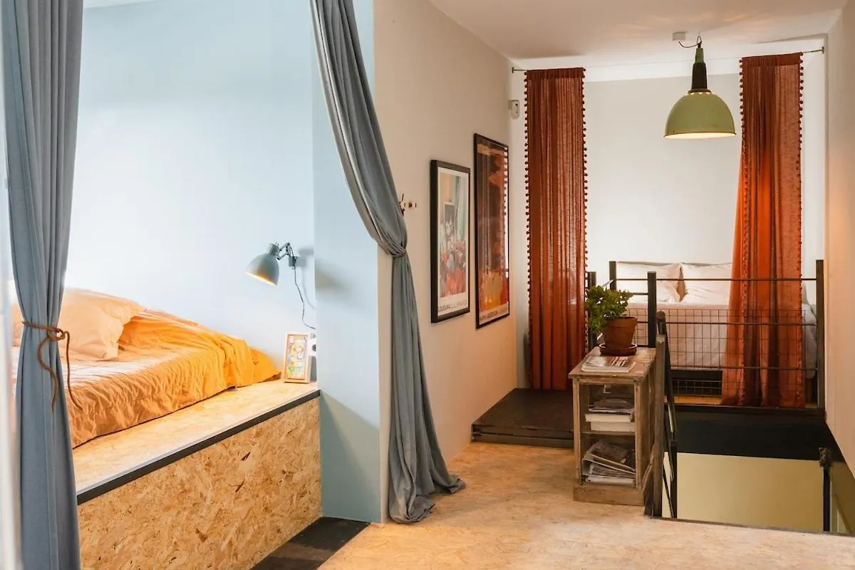 Huset Pa Toppen Canyelles